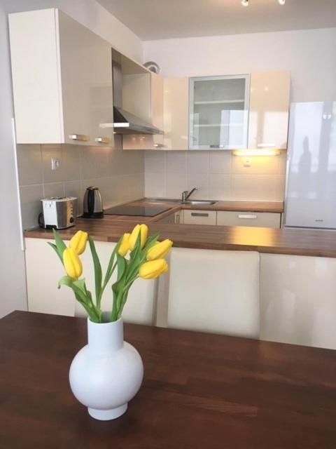 Sunshine Apartment Makarska Extérieur photo